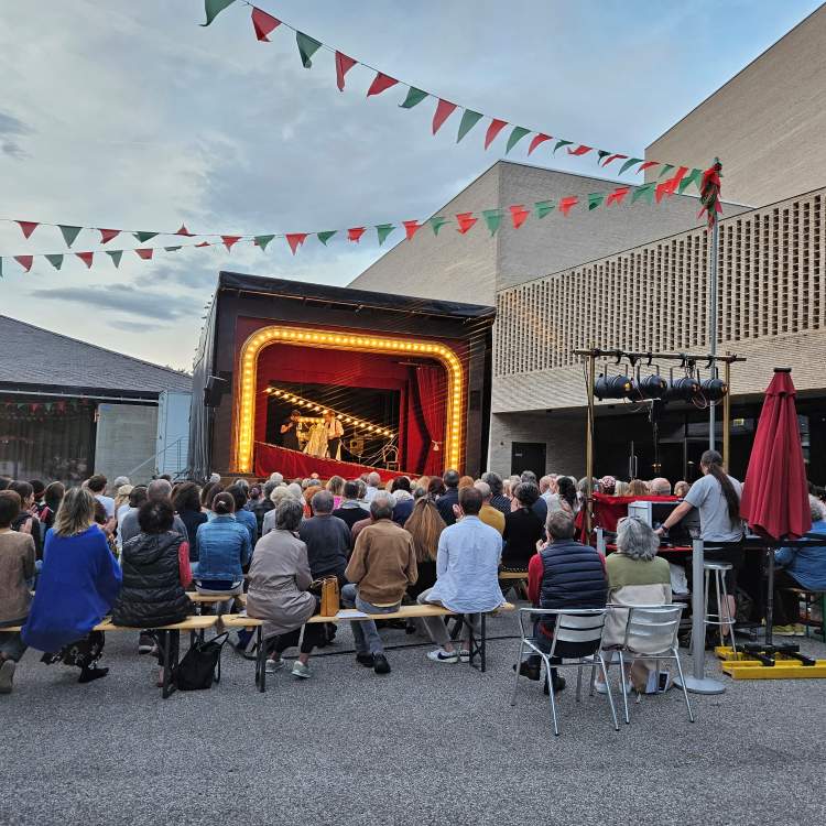 Camion-théâtre de Carouge