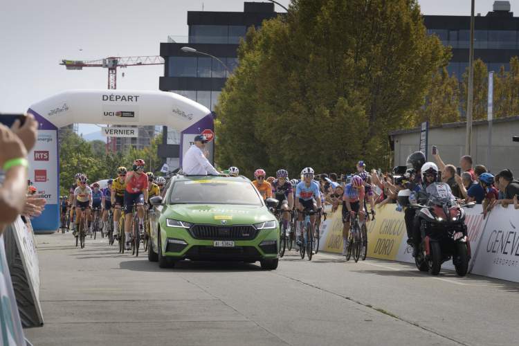 Départ de l'étape finale du TDRF 2023 ©Nicolas Dupraz