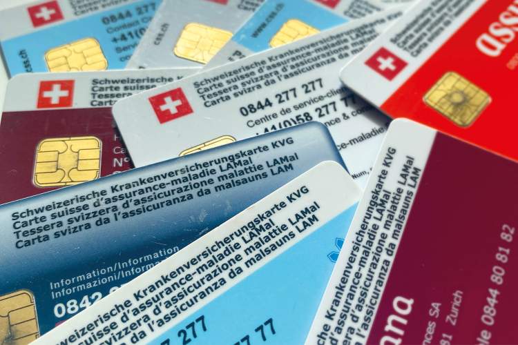 visuel cartes d'assurance