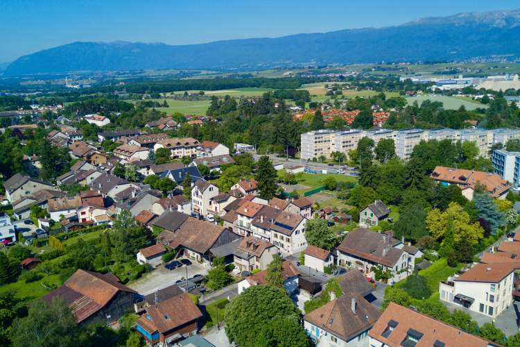 Vue aérienne de Vernier-Village
