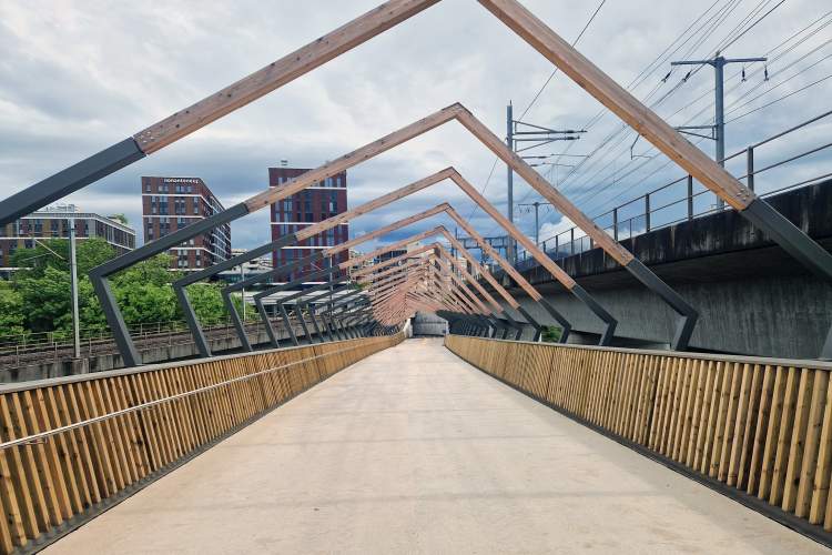 Passerelle de l'Aventure