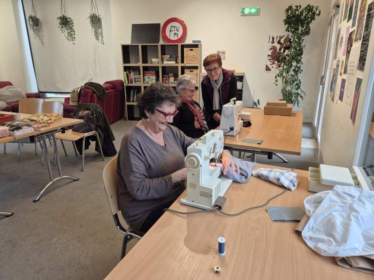 Atelier de couture pour réparer au lieu de jeter