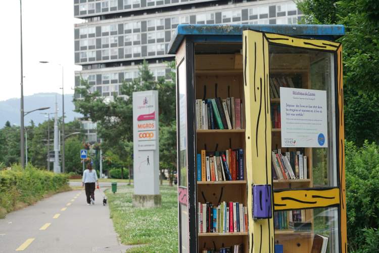 Bibliothèque cosmos 