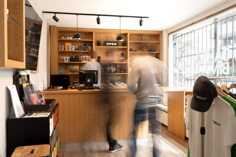 Les locaux de la Cannabinothèque à Châtelaine. © Aloïs Rigotti